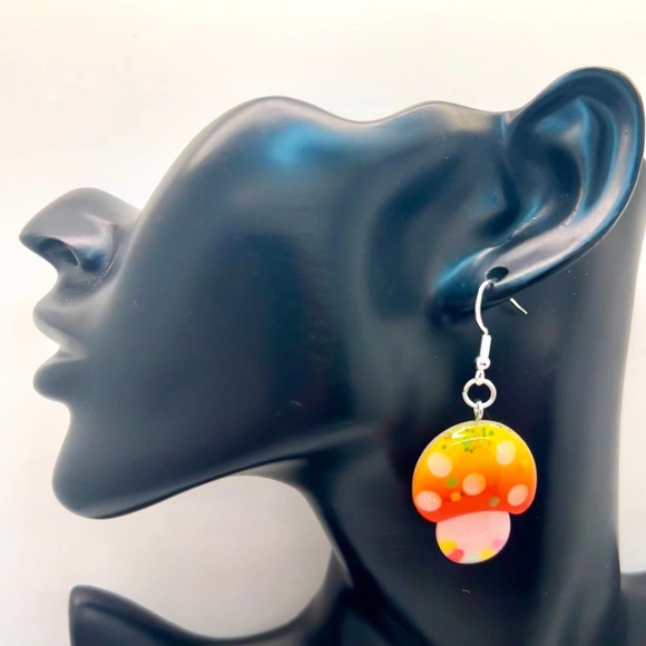 Mushroom Earrings - Glitter Earrings - Nature Earrings - Camping Earrings - Picture 10 of 10